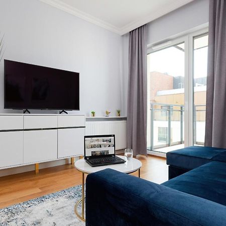 Apartament Dom Przy Okrzei By Renters Prestige วอร์ซอ ภายนอก รูปภาพ