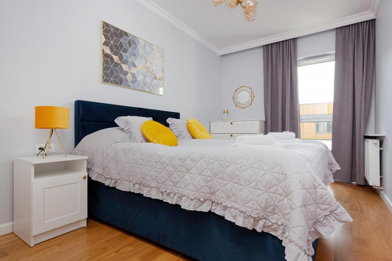 Apartament Dom Przy Okrzei By Renters Prestige วอร์ซอ ภายนอก รูปภาพ